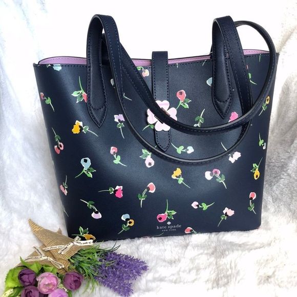 kate spade Handbags - Kate Spade Kaci wildflower ditsy tote  blue multi